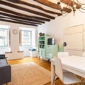 Alfama Patio Apartment